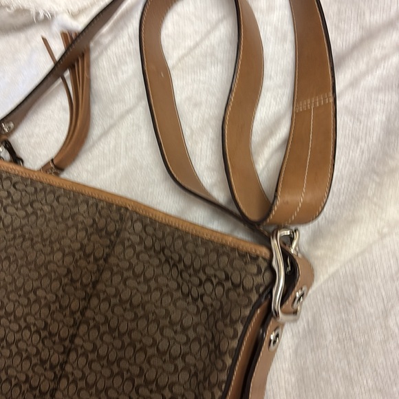 COACH Shoulder Bag Brown Leather/Canvas Adjust. Strap Zip “C” Logo 11 X11 Purse - Picture 3 of 7